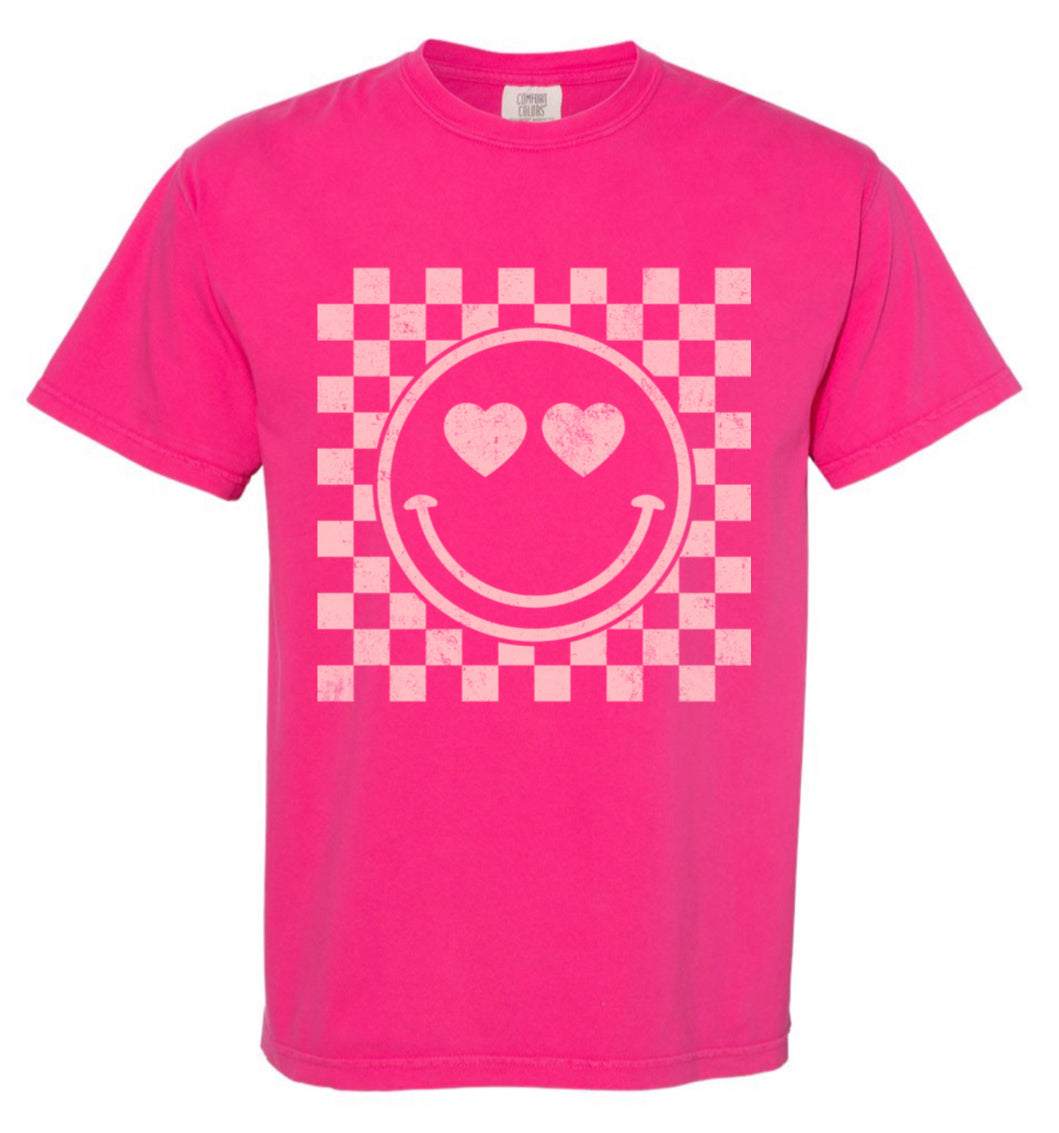 Checkered Heart Eye Smiley - distressed & non distressed option