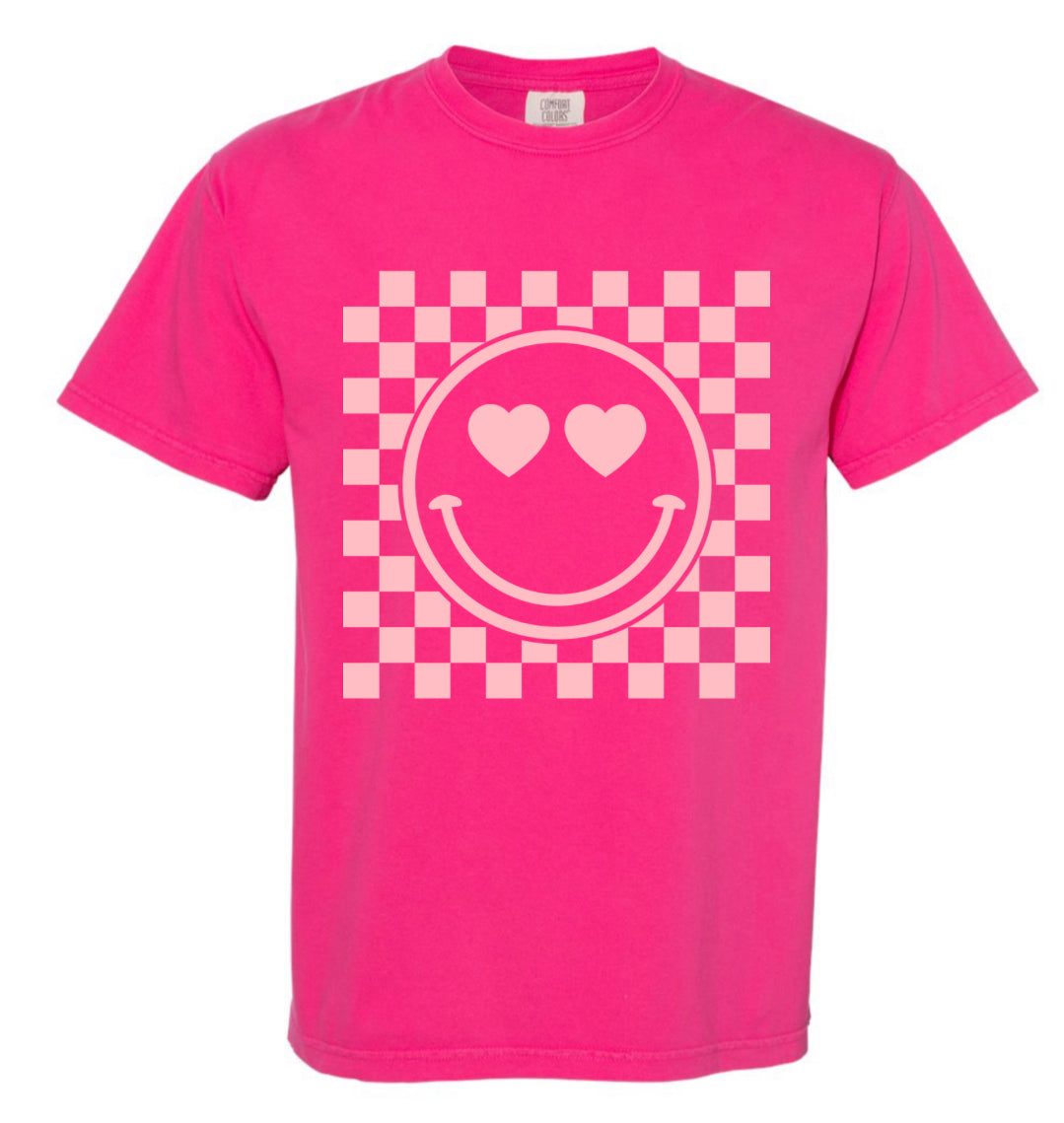 Checkered Heart Eye Smiley - distressed & non distressed option