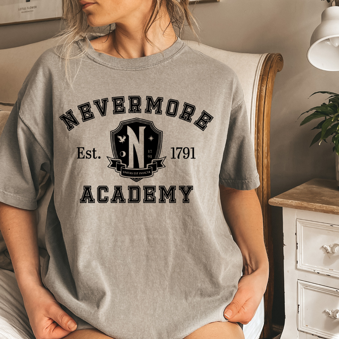 Nevermore Academy - (white or black)